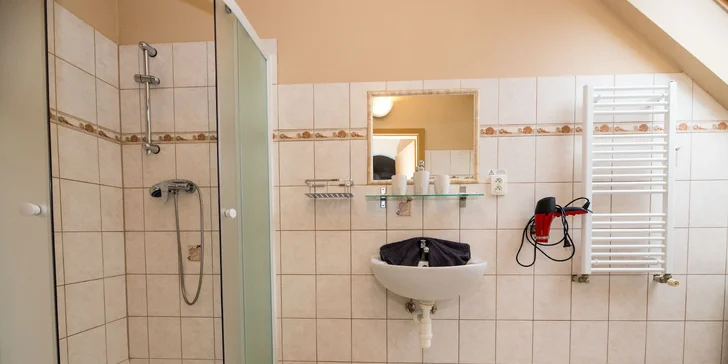 Penzion v klidné části Františkových Lázní: pobyt s privátním wellness i Aquaforem