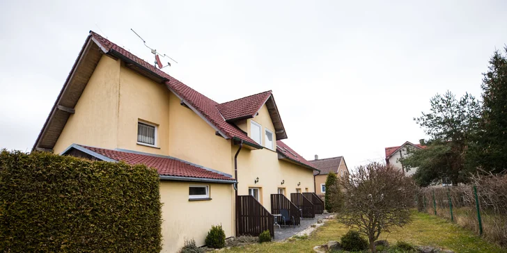 Penzion v klidné části Františkových Lázní: pobyt s privátním wellness i Aquaforem