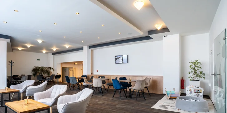 4* hotel u Brněnské přehrady: pokoj Deluxe, snídaně nebo polopenze a wellness
