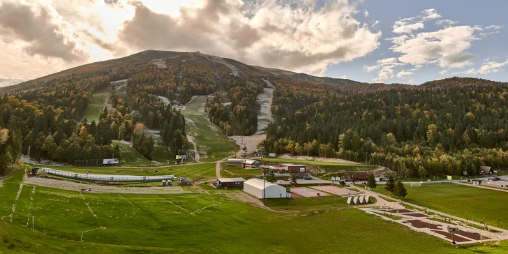 Dovolená u Sarajeva: 4* hotel se snídaní, výhled na sjezdovku i možnost wellness
