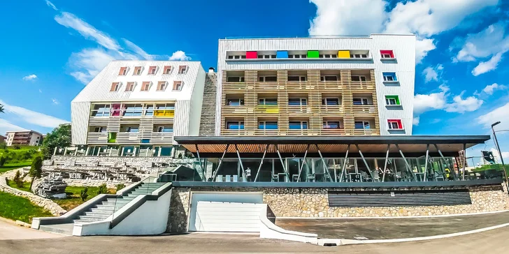 Dovolená u Sarajeva: 4* hotel se snídaní, výhled na sjezdovku i možnost wellness