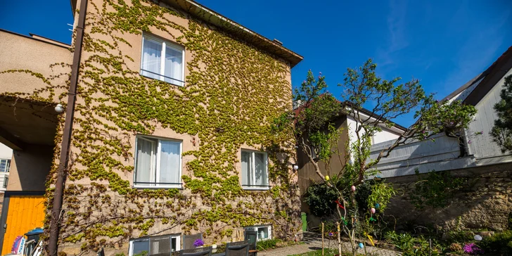 Pobyt v Kutné Hoře v prvorepublikové vile: snídaně i privátní wellness, parkování zdarma