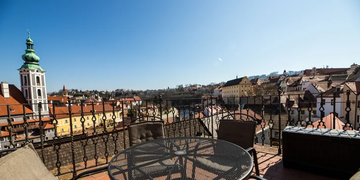 Pobyt v historickém penzionu v srdci Českého Krumlova: snídaně a 10% sleva do restaurace