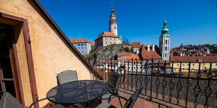 Pobyt v historickém penzionu v srdci Českého Krumlova: snídaně a 10% sleva do restaurace