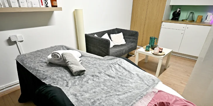 Maderoterapie nohou či celého těla vč. lymfatického čaje: 45–90 min.
