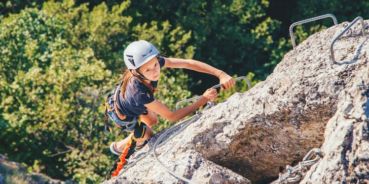 Via Ferrata: lezení po Slánské hoře u Slaného až pro 3 osoby