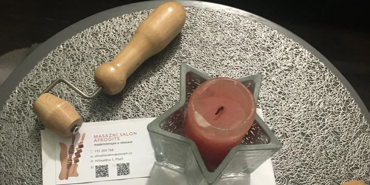 Maderoterapie těla či obličeje včetně zábalu nebo relaxační masáže hlavy
