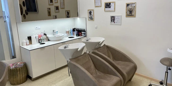 Moderní dámský i pánský střih se stylingem i masáží