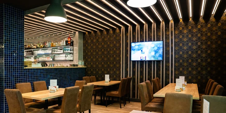 Degustace tataráků v restauraci La Corrida: hovězí, ze sušených rajčat i romadurový