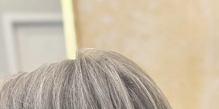 Dámský střih pro všechny délky vlasů vč. stylingu i s maskou pro hloubkovou rekonstrukci vlasů