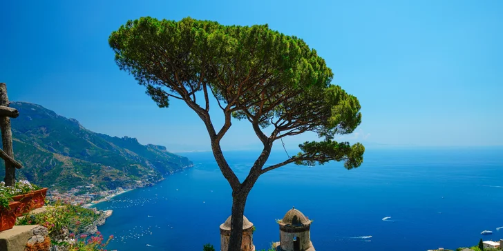 Pobyt na pobřeží Amalfi ve městečku Ravello: 4* hotel se snídaní a bazénem, 1,5 km od moře