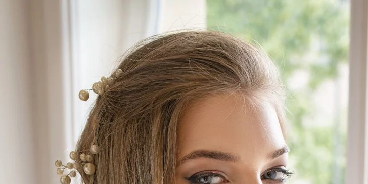Základní kurz líčení pro 1 či 2 osoby i s balíčkem produktů Mary Kay v hodnotě 500 Kč
