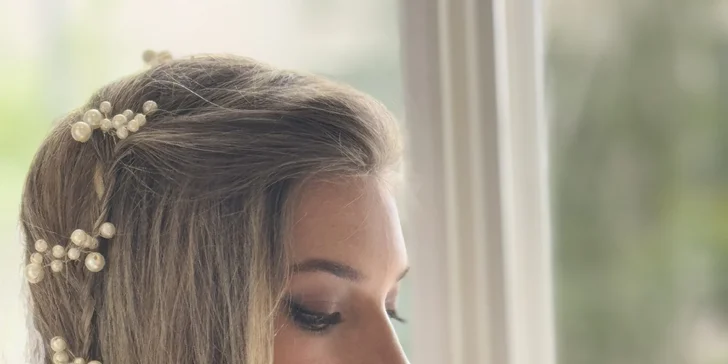 Základní kurz líčení pro 1 či 2 osoby i s balíčkem produktů Mary Kay v hodnotě 500 Kč