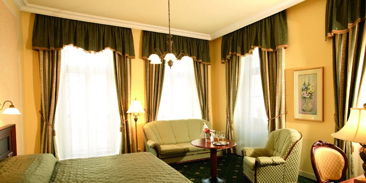 4* relaxace v Karlových Varech s polopenzí, wellness a procedurami