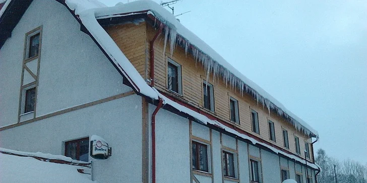 Březnový odpočinek v Krkonoších na 3 nebo 5 nocí pro dva s polopenzí