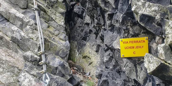 Via Ferrata: lezení po zajištěných cestách na Jehlu u České Kamenice až pro 3 osoby
