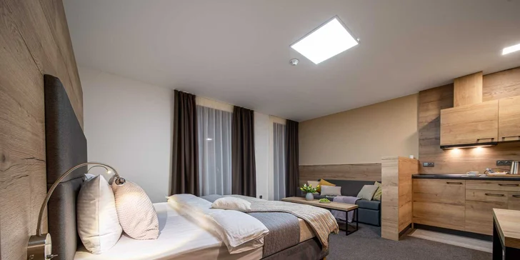 Pobyt v Peci pod Sněžkou: designový 4* hotel se snídaní a lahví vína