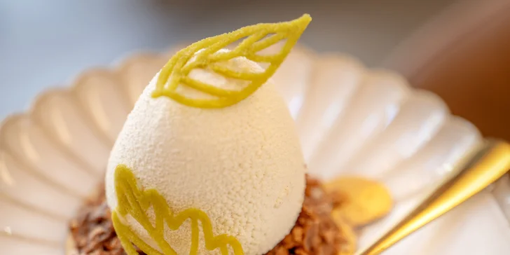 Dort a káva nebo čaj v centru Prahy: red velvet, panna cotta i kinder dort
