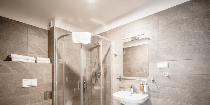 Ubytování v hotelu pod vrcholem Pradědu: snídaně či polopenze, wellness a spousta výletních cílů
