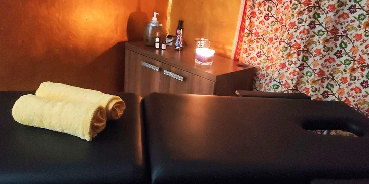 Masáže pro ženy: tantrická i mystická olejová masáž s aromaterapií