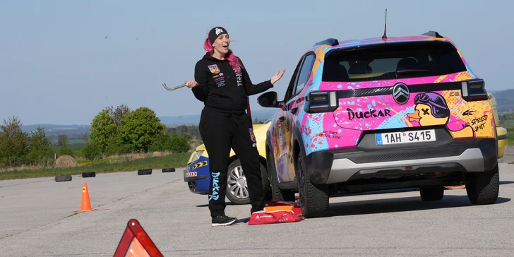 Zážitky za volantem: kurzy smyku i řešení krizových situací v Ostravě i Příbrami
