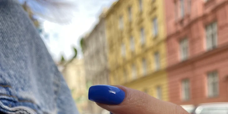 Krásně pěstěné ruce a nohy: manikúra vč. P-shine, gel laku, gelové nehty či pedikúra
