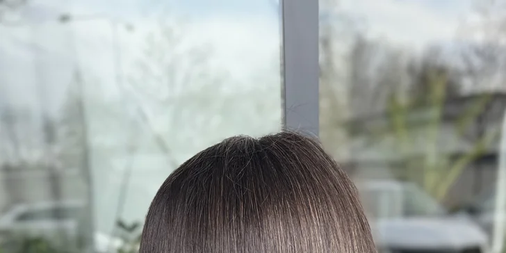 Nový sestřih nebo barva pro všechny délky vlasů v moderním salonu