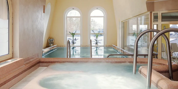 4* relaxace v Karlových Varech s polopenzí, wellness a procedurami