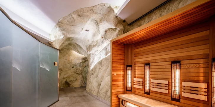 4* relax v Karlových Varech: bazénové a wellness centrum, lázeňské procedury, snídaně či polopenze