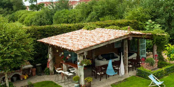 Rodinný pobyt na Baltu v Kolobřehu: apartmány vč. sauny a bazénu, dětské hřiště i společná zahrada, 700 m od pláže