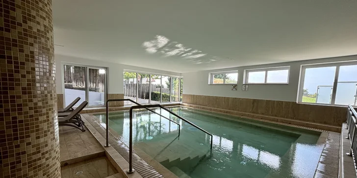 Dovolená u Balatonu: pobyt s polopenzí a neomezeným wellness v saunové zóně, vířivkách i bazénu, 2 děti zdarma