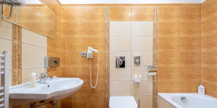 Příjemný hotel v centru Jeseníku se snídaní či polopenzí i saunou