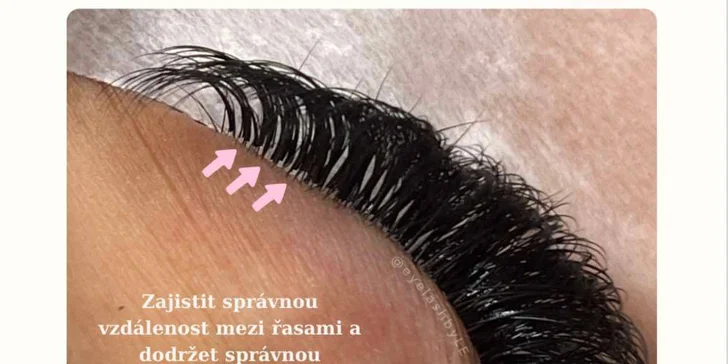 Objemové prodloužení či doplnění řas v salónu v centru Prahy: 2D–7D či 10D–18D