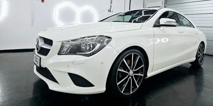 Čištění exteriéru vozu s roční keramickou ochranou pro osobní vozy, SUV i MPV