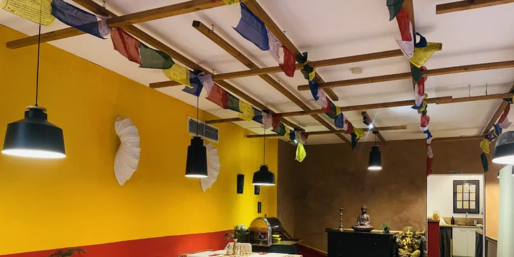 Nepálské degustační menu pro 1 i 2 osoby: špíz, polévka, Thali i nápoj