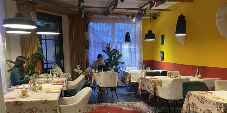 Nepálské degustační menu pro 1 i 2 osoby: špíz, polévka, Thali i nápoj