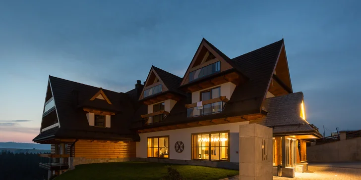 Prvotřídní relax ve 4* hotelu u Zakopaného: neomezený wellness a snídaně či polopenze