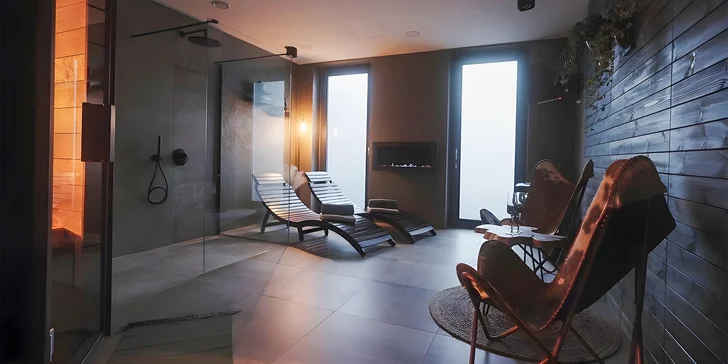 Až 150 min. privátního wellness s nápoji i mísou ovoce pro 2 osoby