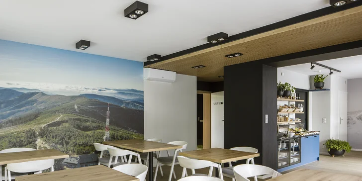 Dovolená ve Slezských Beskydech: moderní aparthotel se snídaní, vstup do saunaria