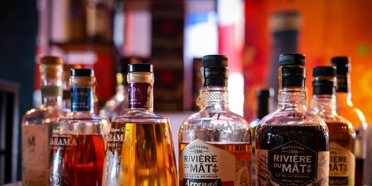 Rumové léto: vstup na festival prémiového alkoholu a jídla