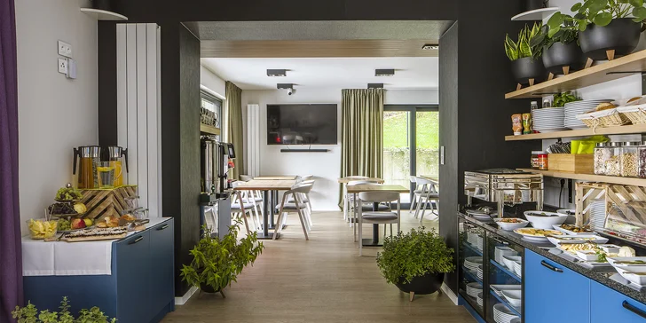 Dovolená ve Slezských Beskydech: moderní aparthotel se snídaní, vstup do saunaria