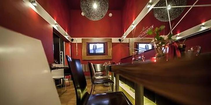 Domácí pasta, sushi a další ve vyhlášené restauraci