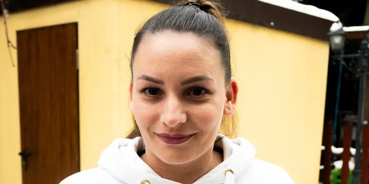 Jedna nebo dvě bramborové placky podle výběru: s nivou, tvarůžky či s masem