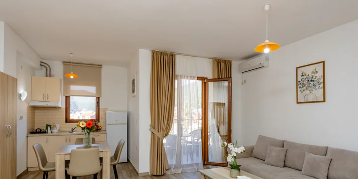 Dovolená v Černé Hoře: prostorné apartmány s výhledem na moře, výlety do muzea i aquaparku