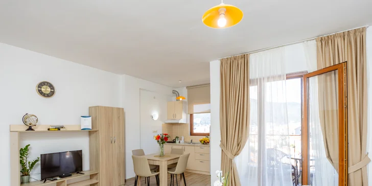 Dovolená v Černé Hoře: prostorné apartmány s výhledem na moře, výlety do muzea i aquaparku