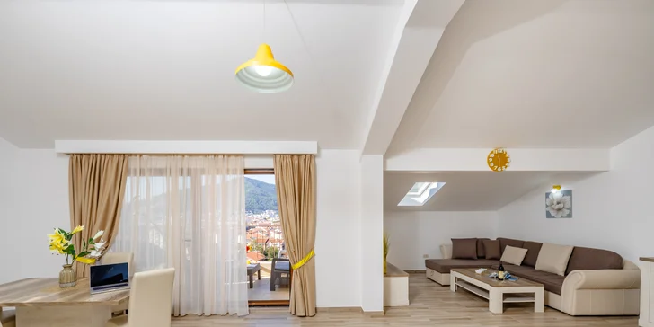 Dovolená v Černé Hoře: prostorné apartmány s výhledem na moře, výlety do muzea i aquaparku