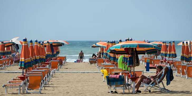 Rodinný pobyt v italském Bibione: 4* hotel vč. snídaní, hotelového bazénu a půjčení kol, 500 m od pláže