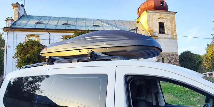 Půjčení nosiče kol Thule nebo rakve na auto na 4 až 7 dní