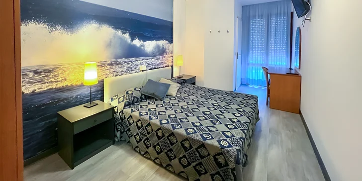 Rodinný pobyt v italském Bibione: 4* hotel vč. snídaní, hotelového bazénu a půjčení kol, 500 m od pláže