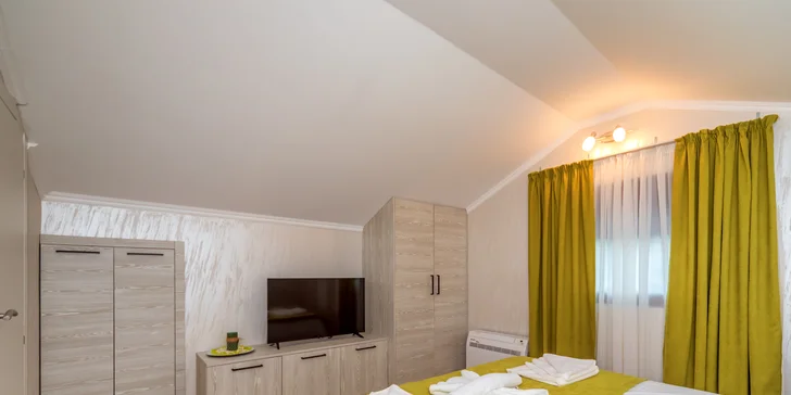 Luxusní apartmány v Petrovaci: venkovní bazén, skvělá poloha kousek od pláže